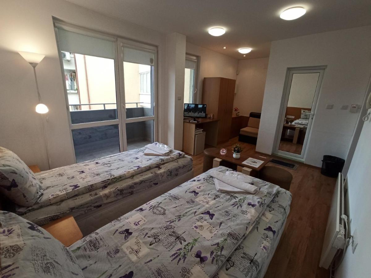 Gabrovo Relax Apartment Ngoại thất bức ảnh