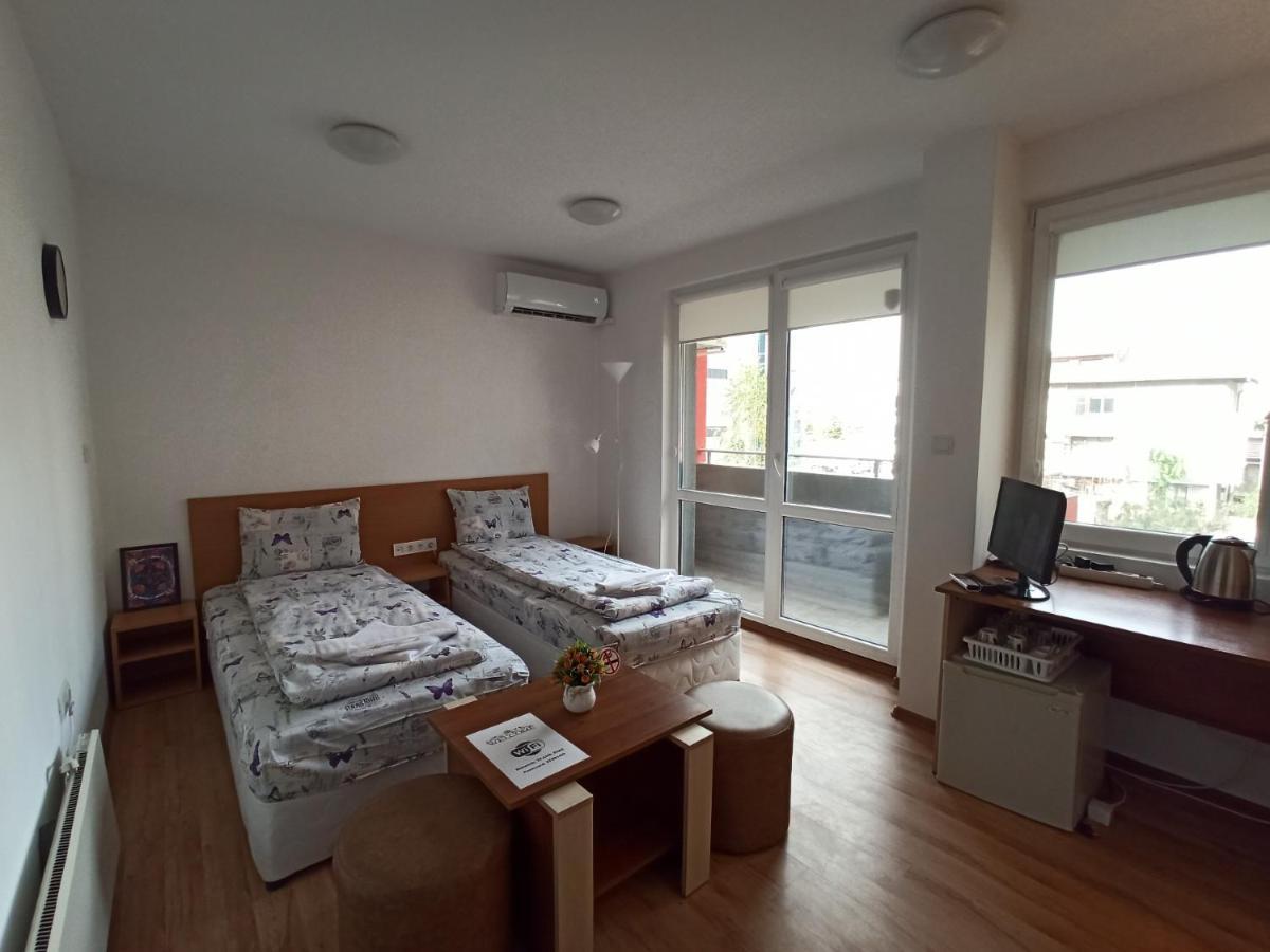 Gabrovo Relax Apartment Ngoại thất bức ảnh