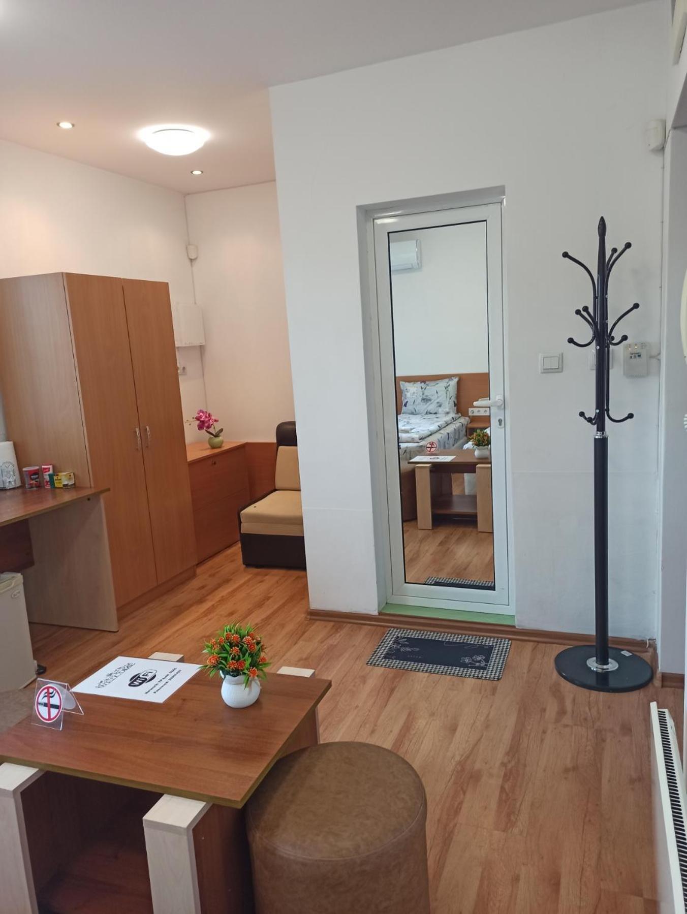 Gabrovo Relax Apartment Ngoại thất bức ảnh
